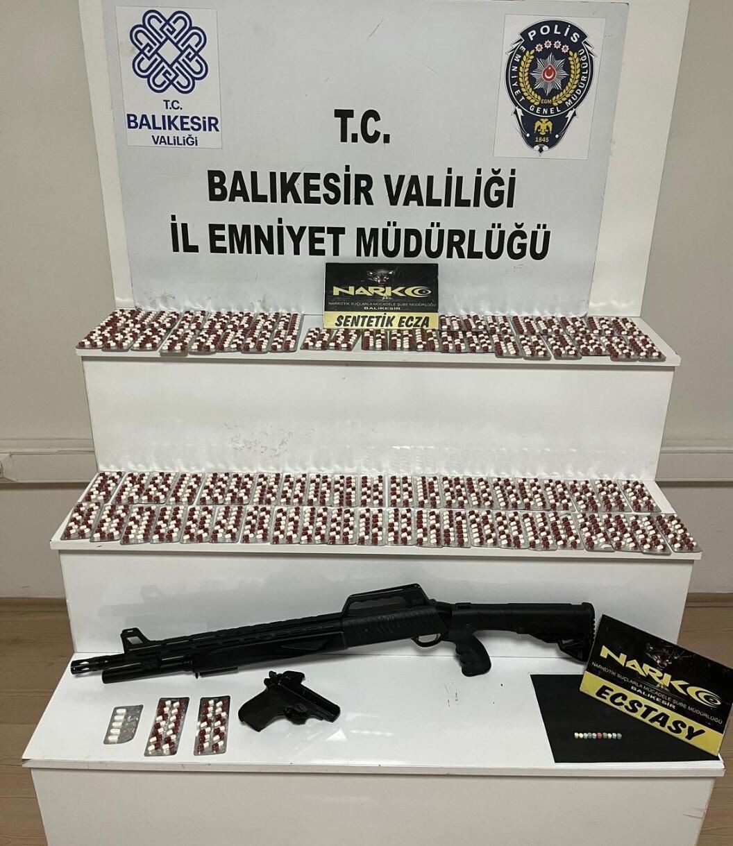 Balıkesir’de uyuşturucu operasyonu